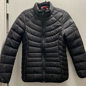 Lightweight puffer jacket